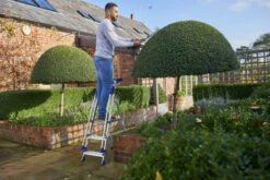 Werner 3 Tread Step Ladder -Pro Tool Hub ABR0060 4 71307.1681156541