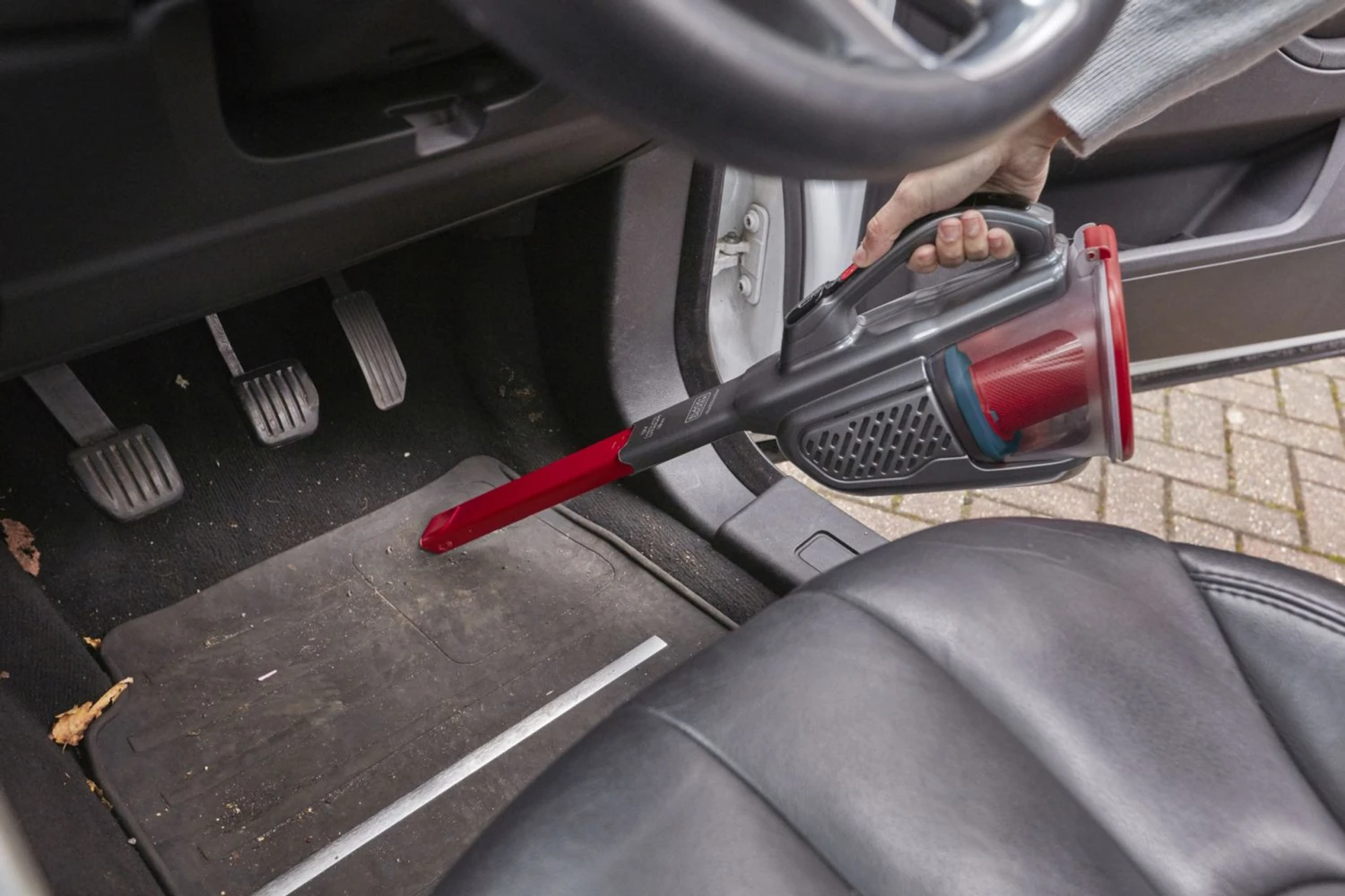 Black & Decker Black+Decker Li-ion Dustbuster 12v 7 Black & Decker Black+Decker Li-ion Dustbuster 12v - Image 5