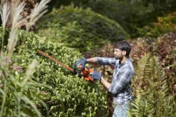 Black & Decker Black+Decker Hedge Trimmer 420w 45cm -Pro Tool Hub BDP0133 4 75006.1681157222