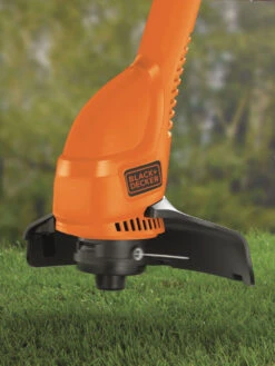 Black & Decker Black+Decker Bump Feed Strimmer 350w 25cm -Pro Tool Hub BDP0140 2 09525.1677085879