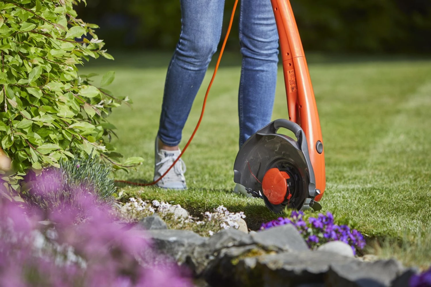 Flymo Contour XT Strimmer 8 Flymo Contour XT Strimmer - Image 6